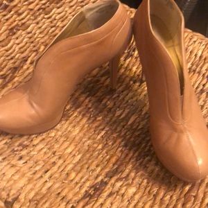 Heel boots